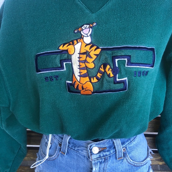 Disney Tiger | Cropped Crewneck - Picture 2 of 5
